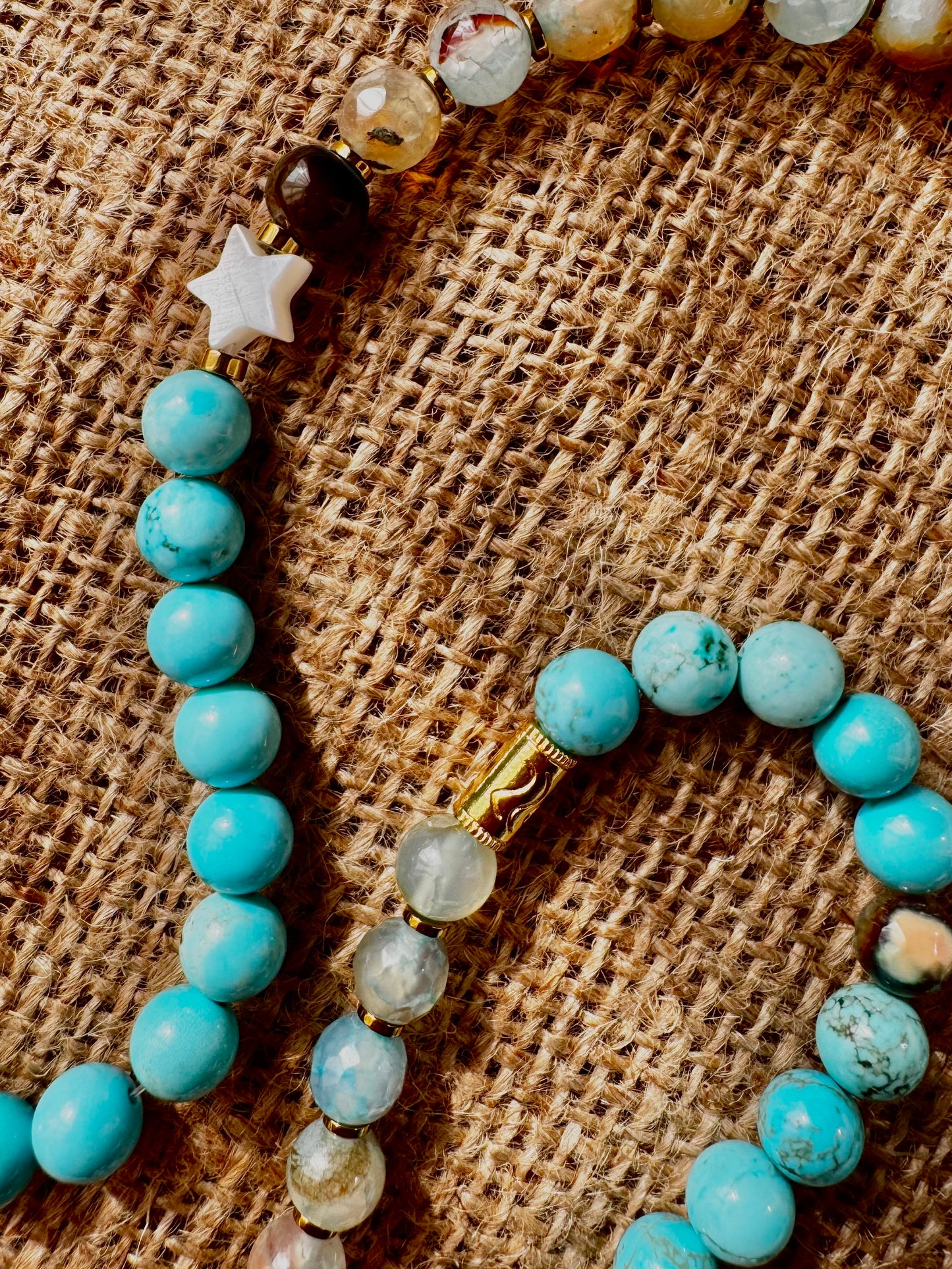 Turquoise and Sable™ Agate Seb7a