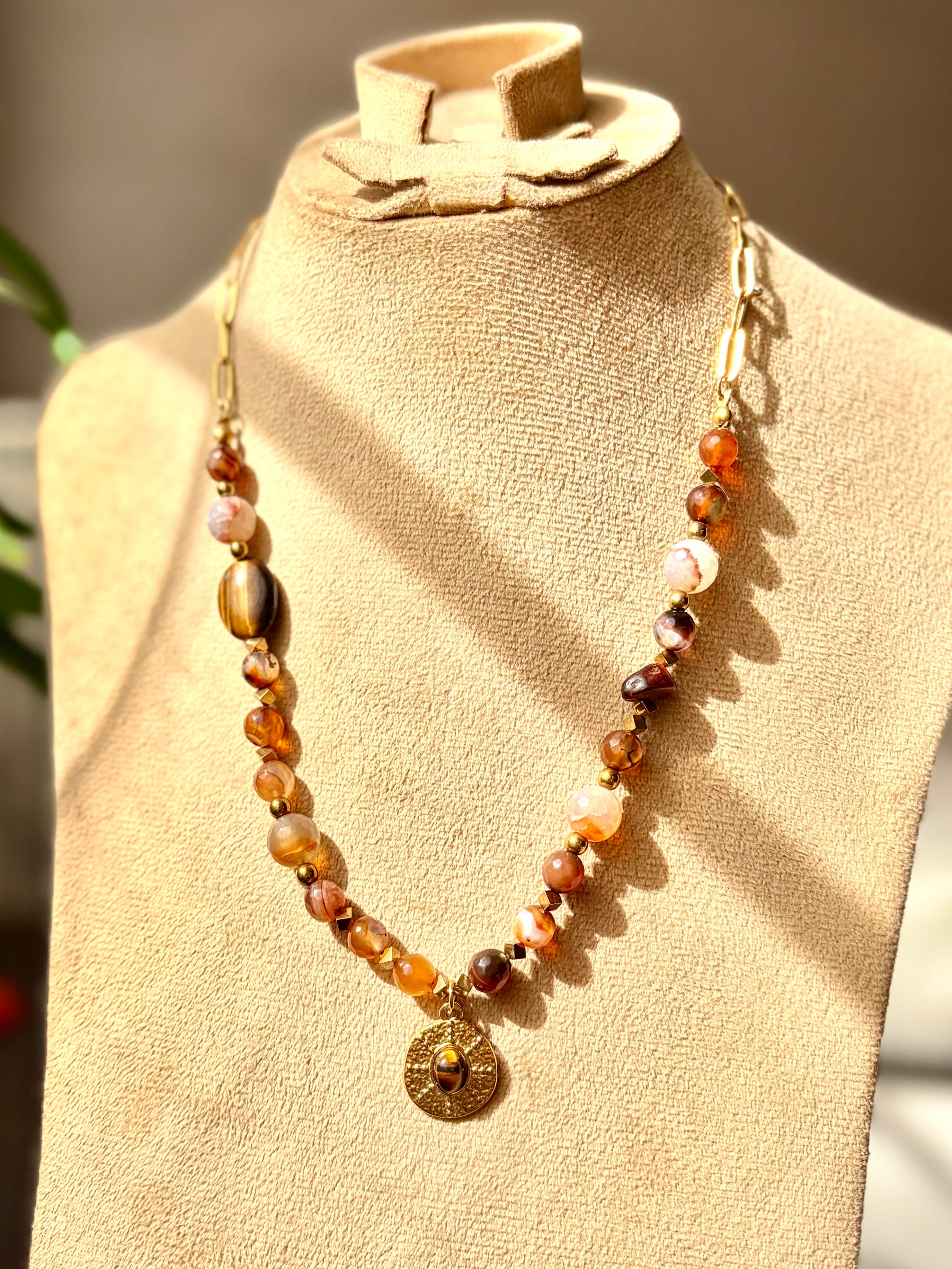 Natural Stones Necklace