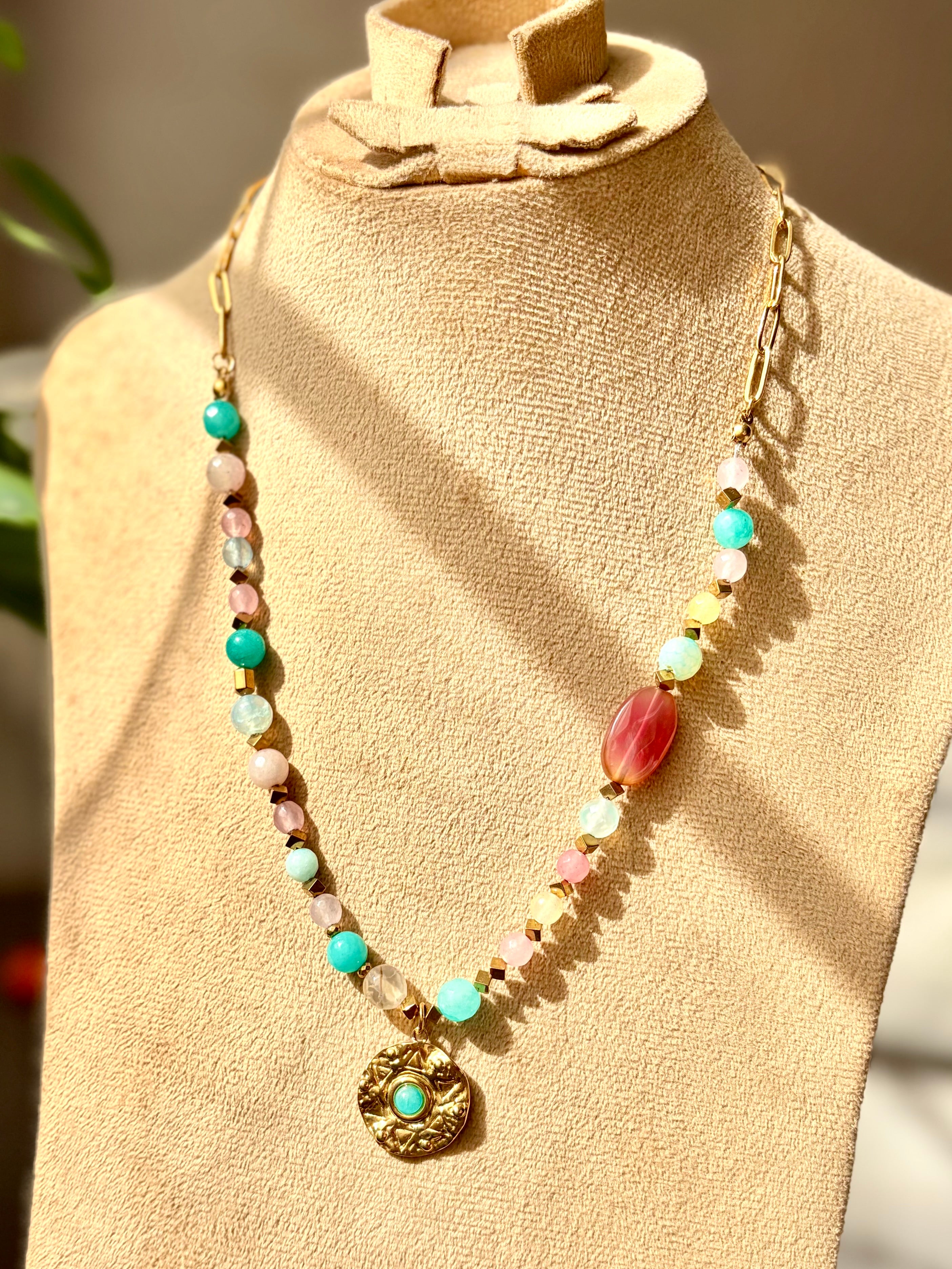 Natural Stones Necklace